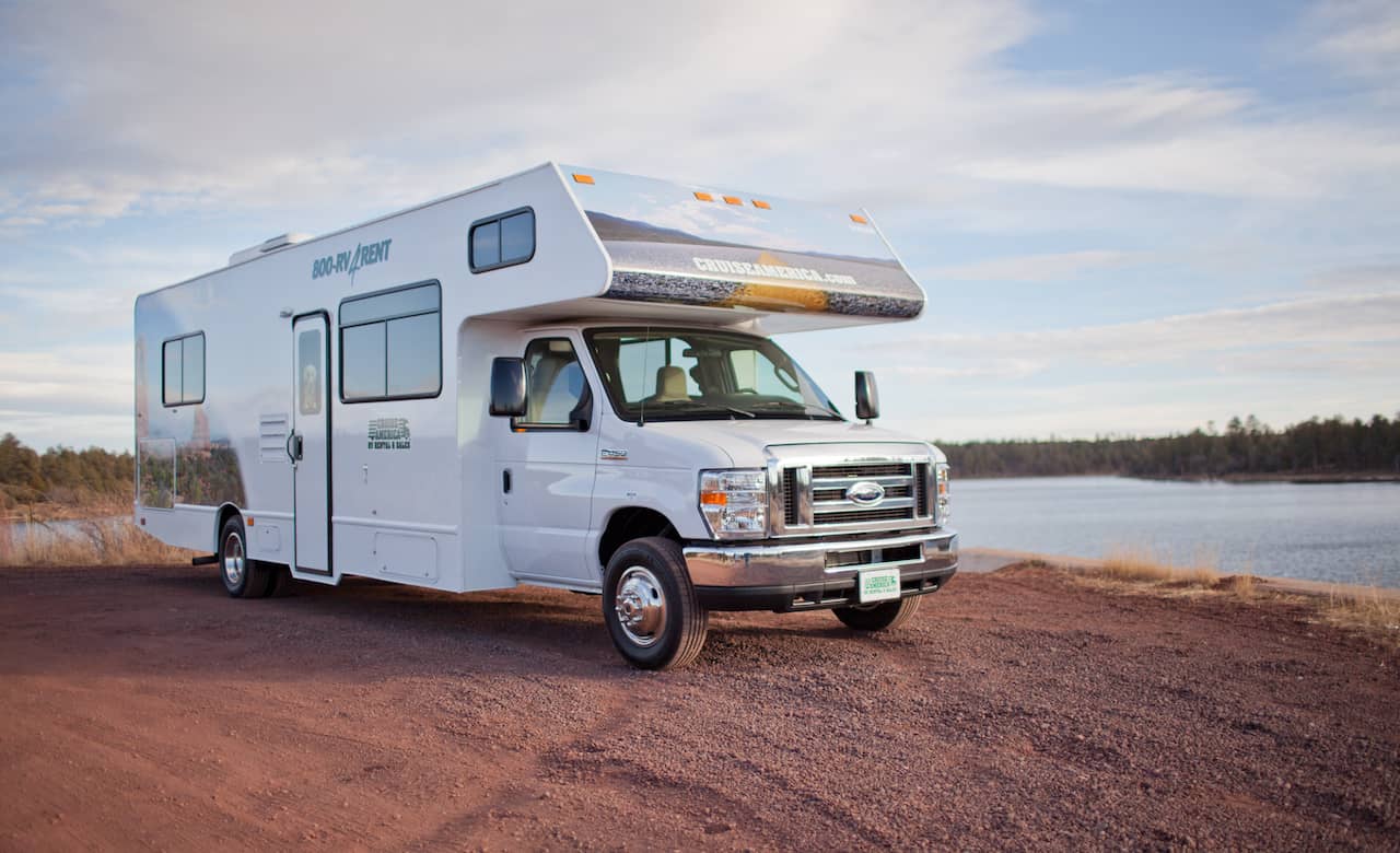 Guide to Choosing the Best RV For Seniors: Options & Tips